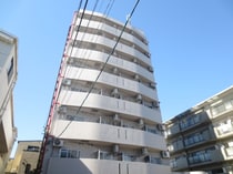 ｱﾊﾟ-ﾄﾒﾝﾄﾊｳｽﾌｫ-ﾅｲﾝの外観写真