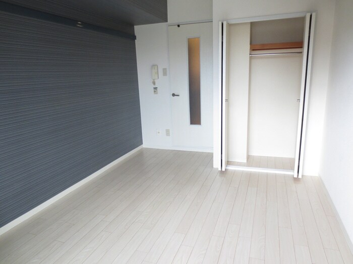 物件内観写真18　(居室)