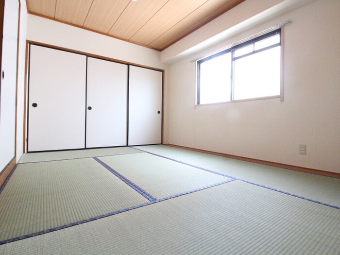 物件内観写真16　(居室)