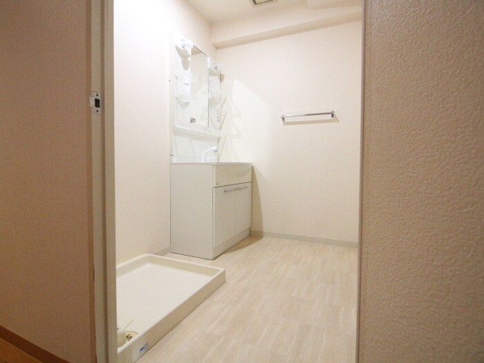 物件内観写真17　(洗面)