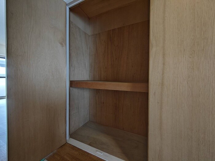 物件内観写真18　(収納)