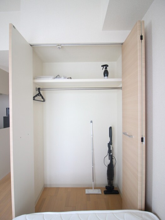 物件内観写真12　(収納)