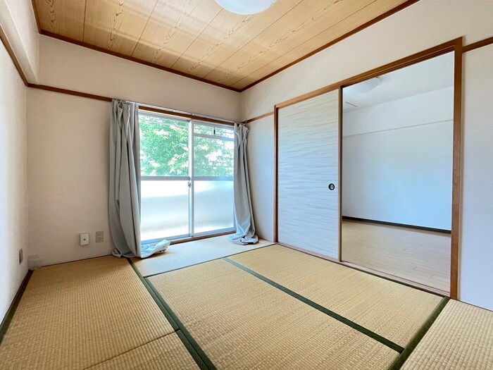 物件内観写真16　(居室)