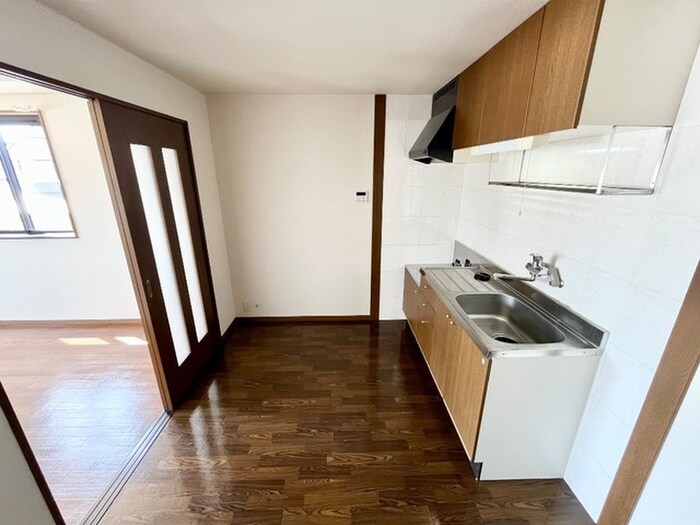 物件内観写真4　(居室)