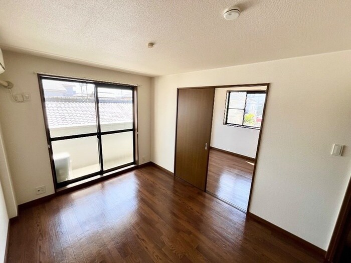 物件内観写真6　(居室)