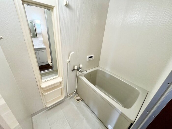 物件内観写真9　(バス／シャワールーム等)