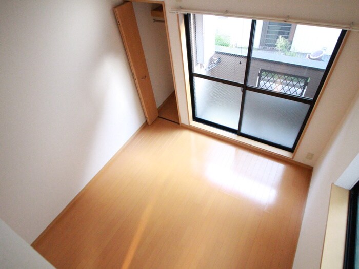 物件内観写真10　(居室)