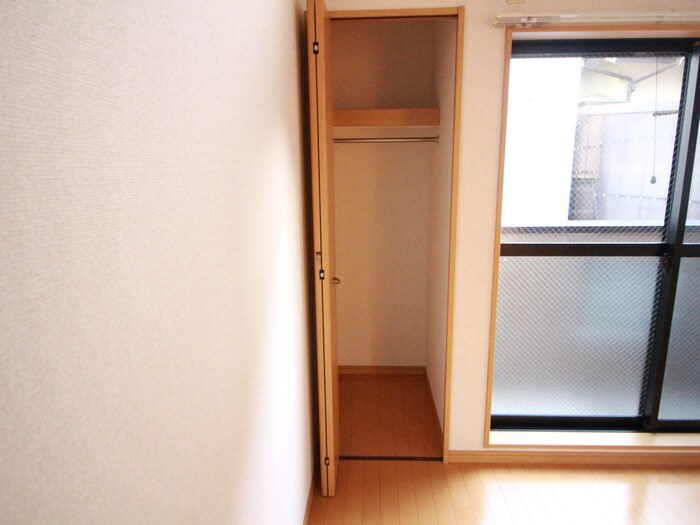 物件内観写真11　(収納)