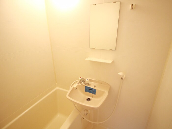 物件内観写真14　(洗面)