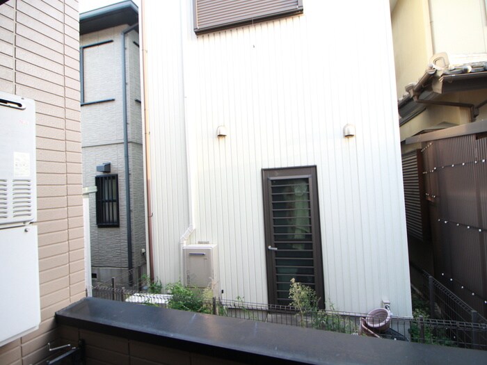 物件内観写真20　(室内からの展望)