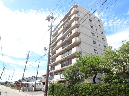 シャトー岩倉（501）外観写真