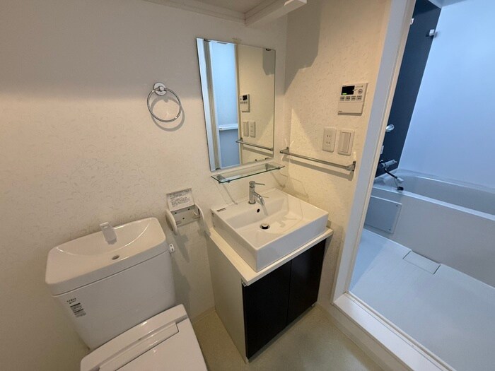 物件内観写真13　(洗面)