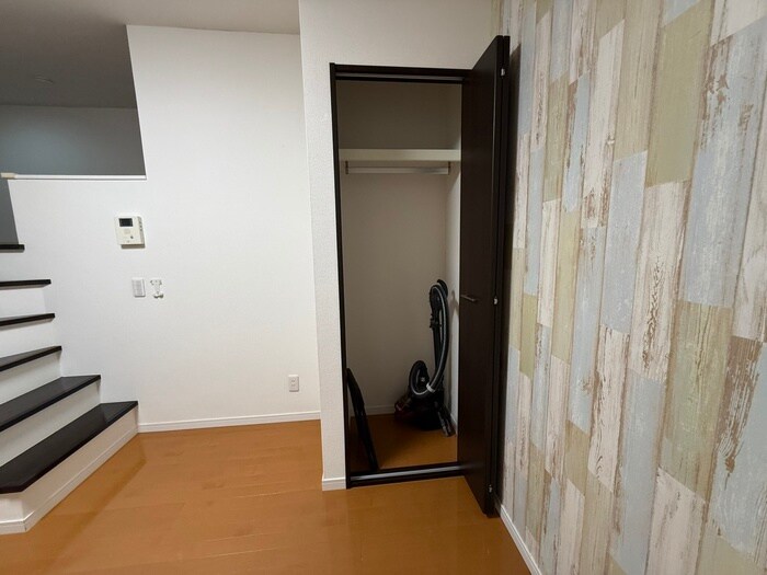 物件内観写真14　(収納)