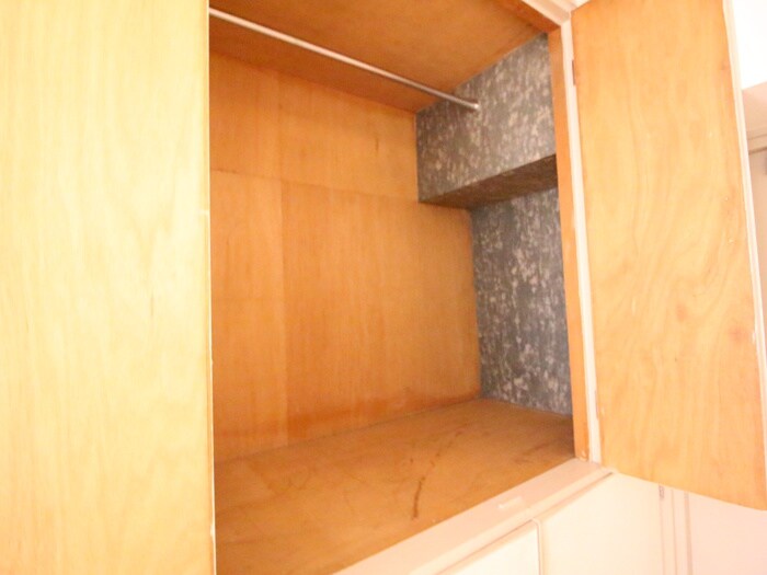 物件内観写真12　(収納)