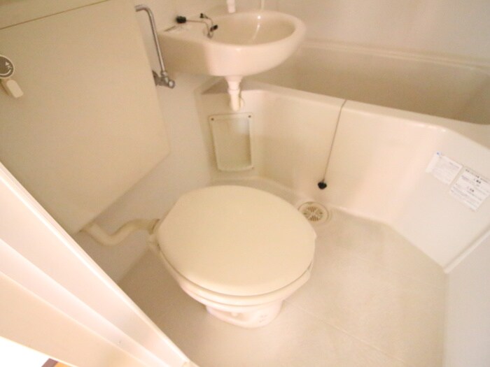 物件内観写真15　(トイレ)