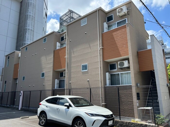 物件外観写真1　(外観写真)