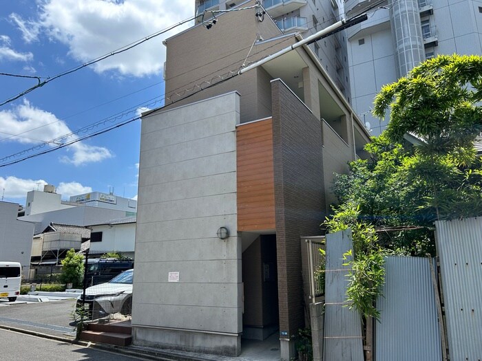 物件外観写真2　(外観写真)