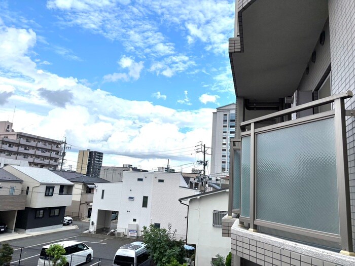 物件内観写真16　(室内からの展望)