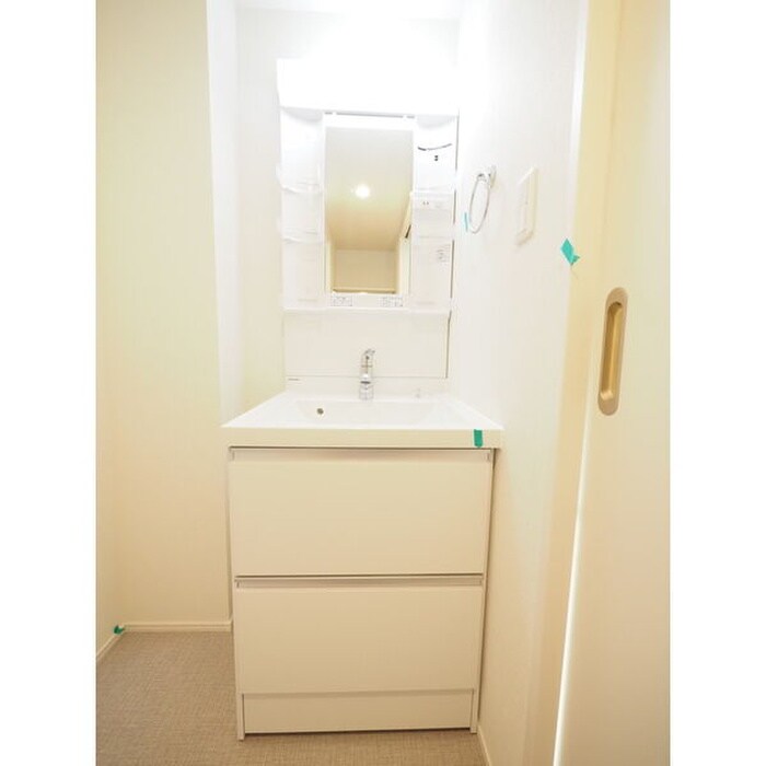 物件内観写真11　(洗面)