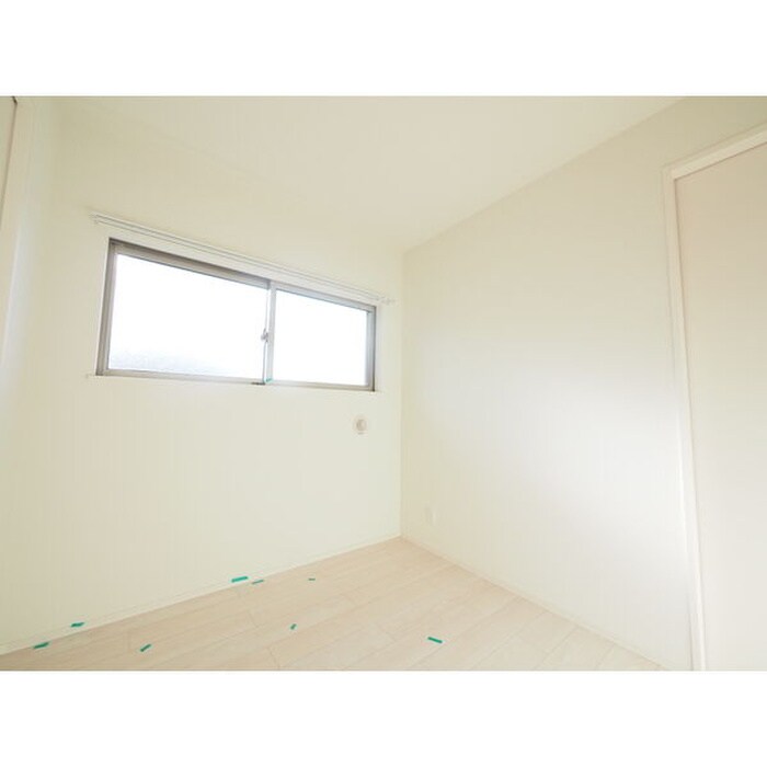 物件内観写真13　(居室)