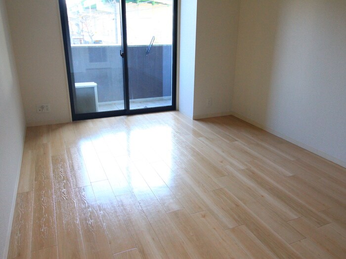 物件内観写真18　(居室)