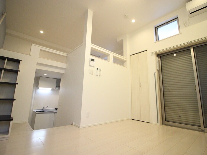 物件内観写真7　(居室)