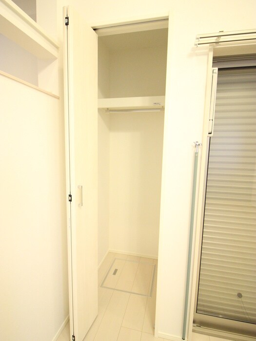 物件内観写真9　(収納)