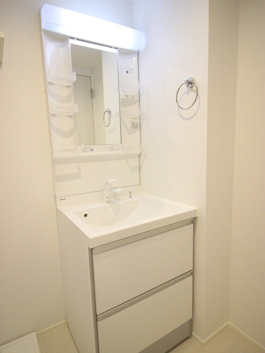 物件内観写真12　(洗面)