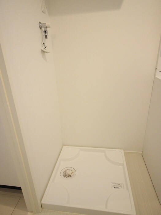 物件内観写真13　(洗濯機置場)