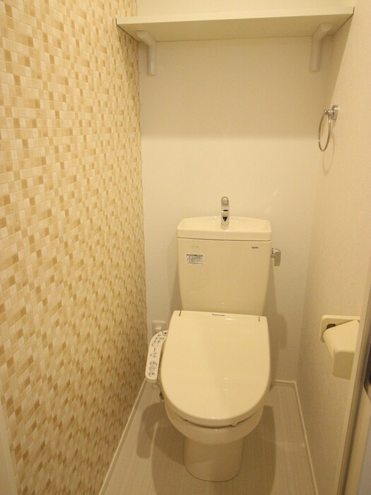 物件内観写真14　(トイレ)