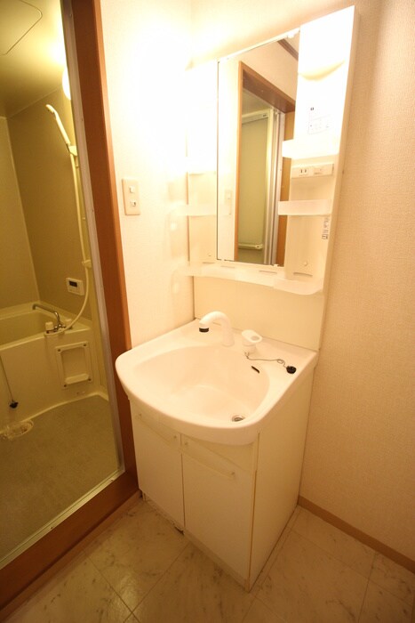 物件内観写真13　(洗面)
