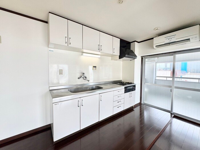 物件内観写真8　(キッチン)