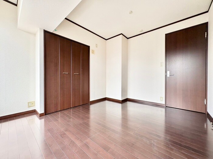 物件内観写真21　(居室)