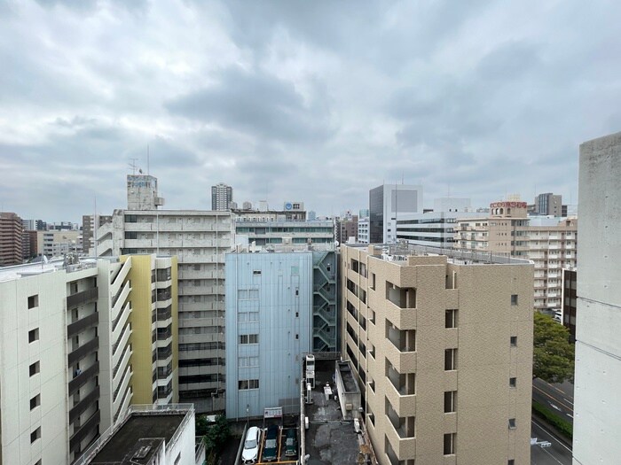 物件内観写真22　(室内からの展望)