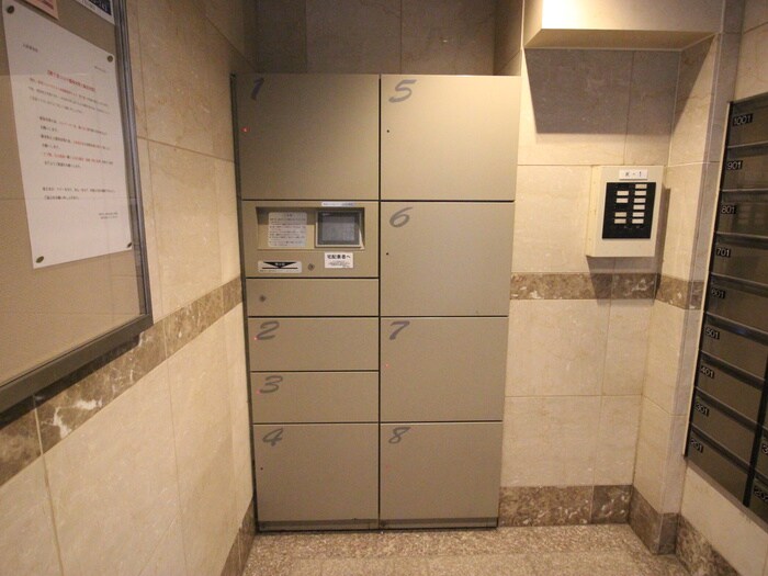 物件外観写真4　(建物設備)