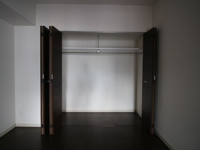 物件内観写真15　(収納)