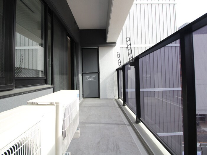 物件内観写真16　(ベランダ・バルコニー)