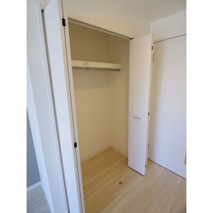 物件内観写真14　(収納)