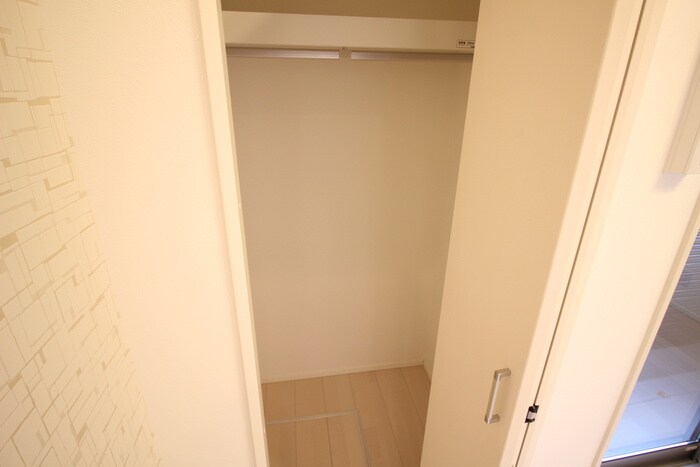 物件内観写真9　(収納)