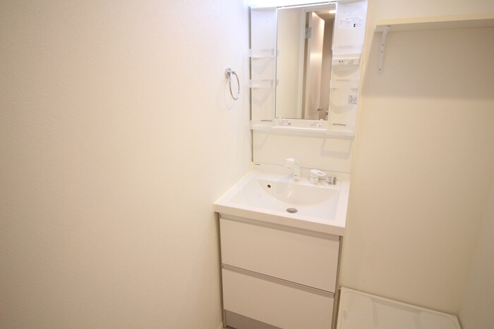 物件内観写真15　(洗面)