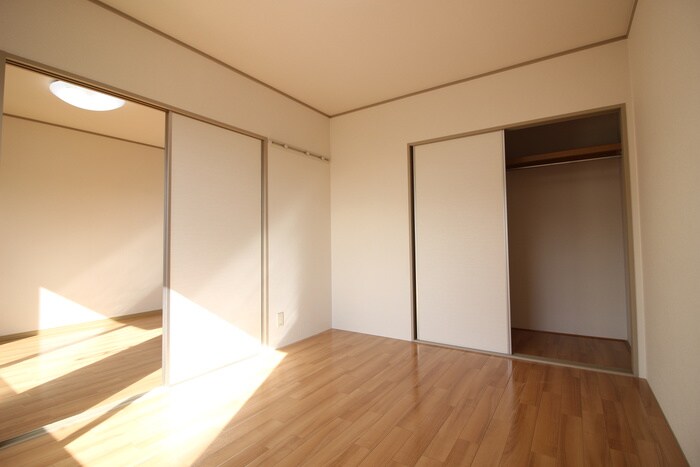 物件内観写真13　(居室)