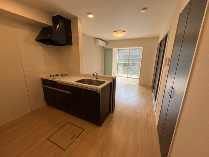 物件内観写真6　(居室)