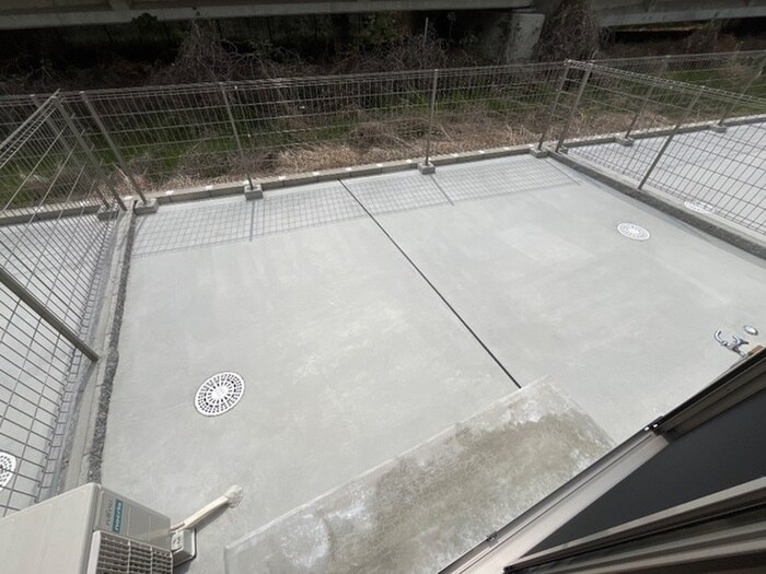 物件内観写真13　(室内からの展望)