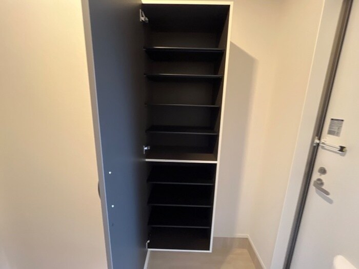 物件内観写真16　(靴箱)