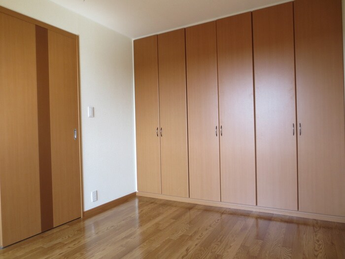 物件内観写真11　(居室)