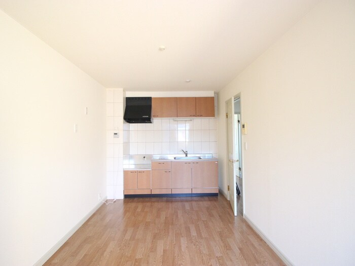 物件内観写真4　(居室)