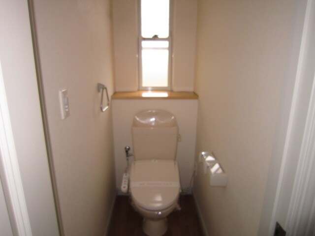 物件内観写真7　(トイレ)