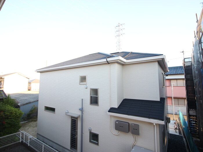 物件内観写真13　(室内からの展望)