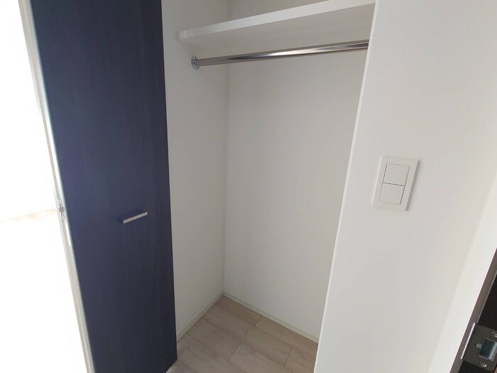 物件内観写真9　(収納)