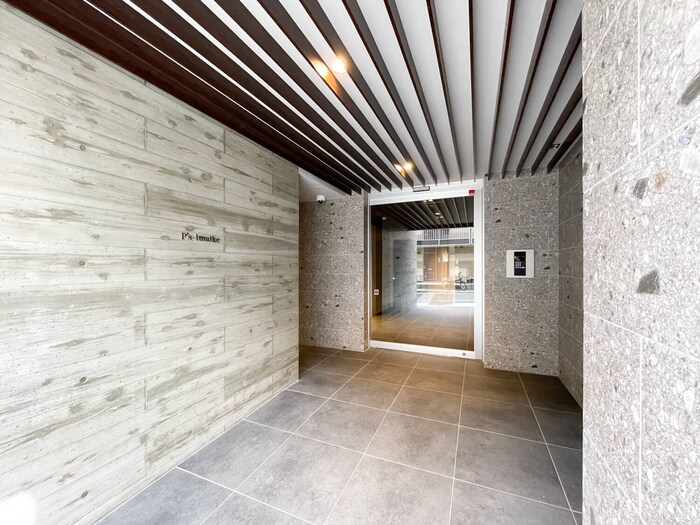 Pｓ　imaikeのエントランス部分